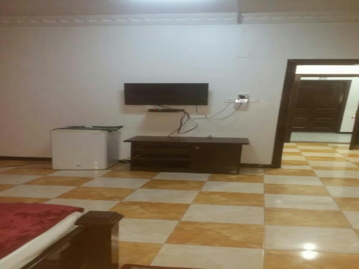 Al Eairy Apartments- Tabuk 2 Экстерьер фото