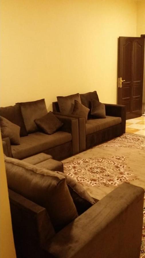 Al Eairy Apartments- Tabuk 2 Экстерьер фото