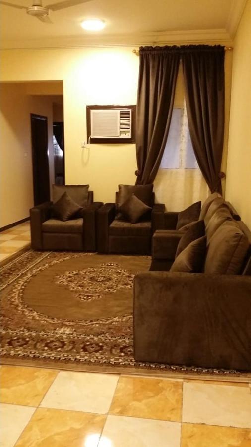 Al Eairy Apartments- Tabuk 2 Экстерьер фото