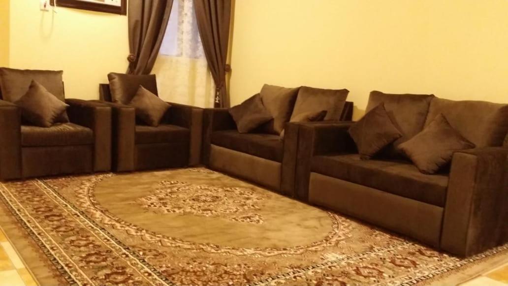 Al Eairy Apartments- Tabuk 2 Экстерьер фото