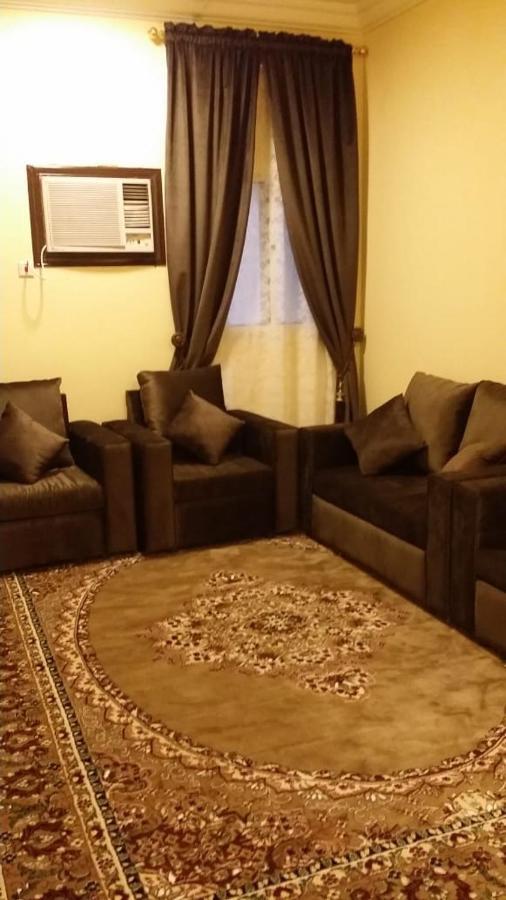 Al Eairy Apartments- Tabuk 2 Экстерьер фото